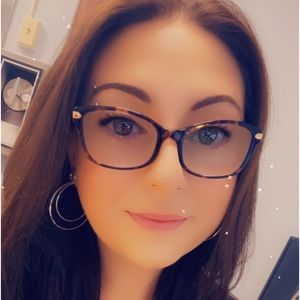 Meet your Posher, Savanna